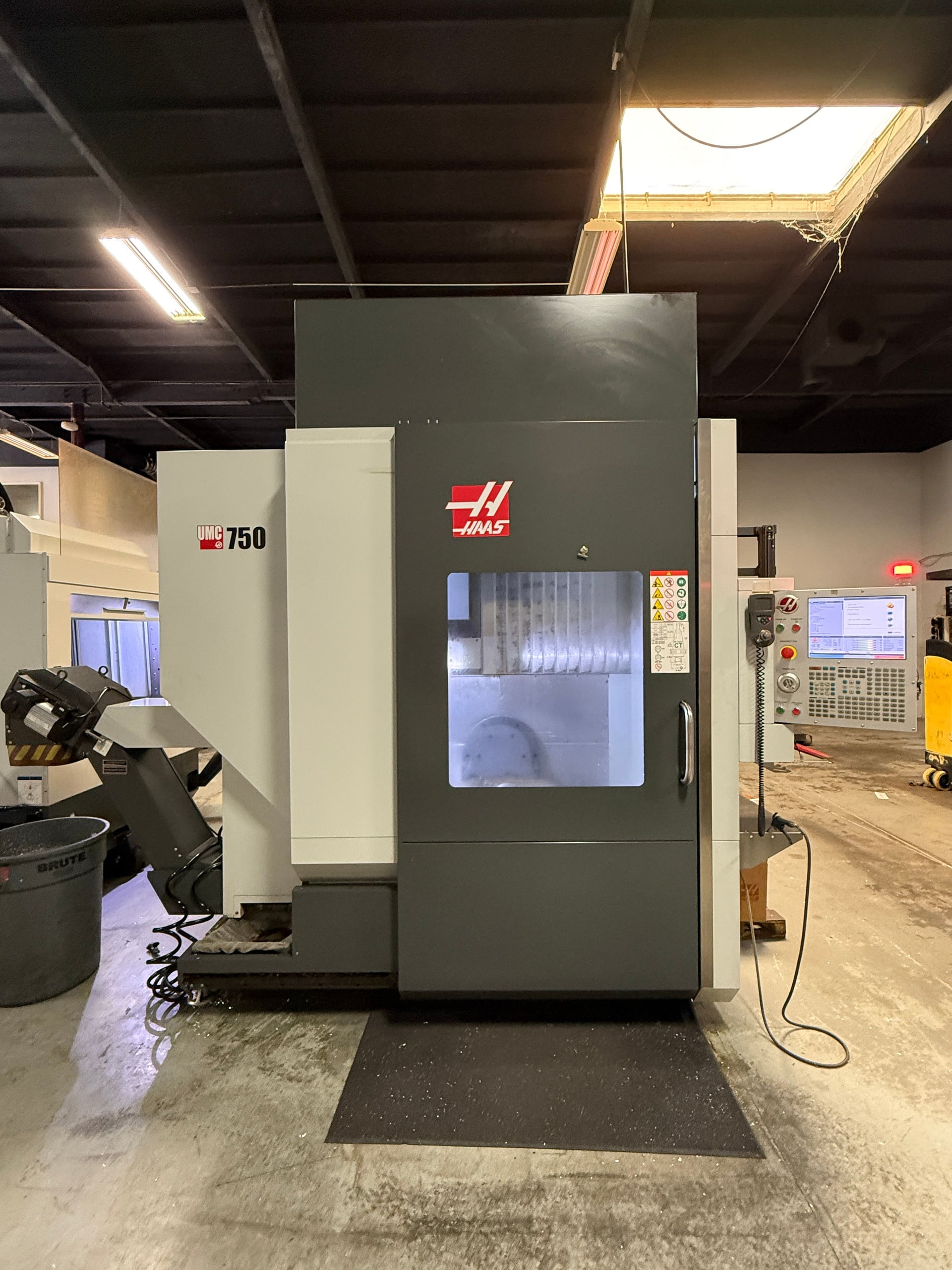 2018 Haas UMC-750, CNC Universal 5 Axis Machining Center