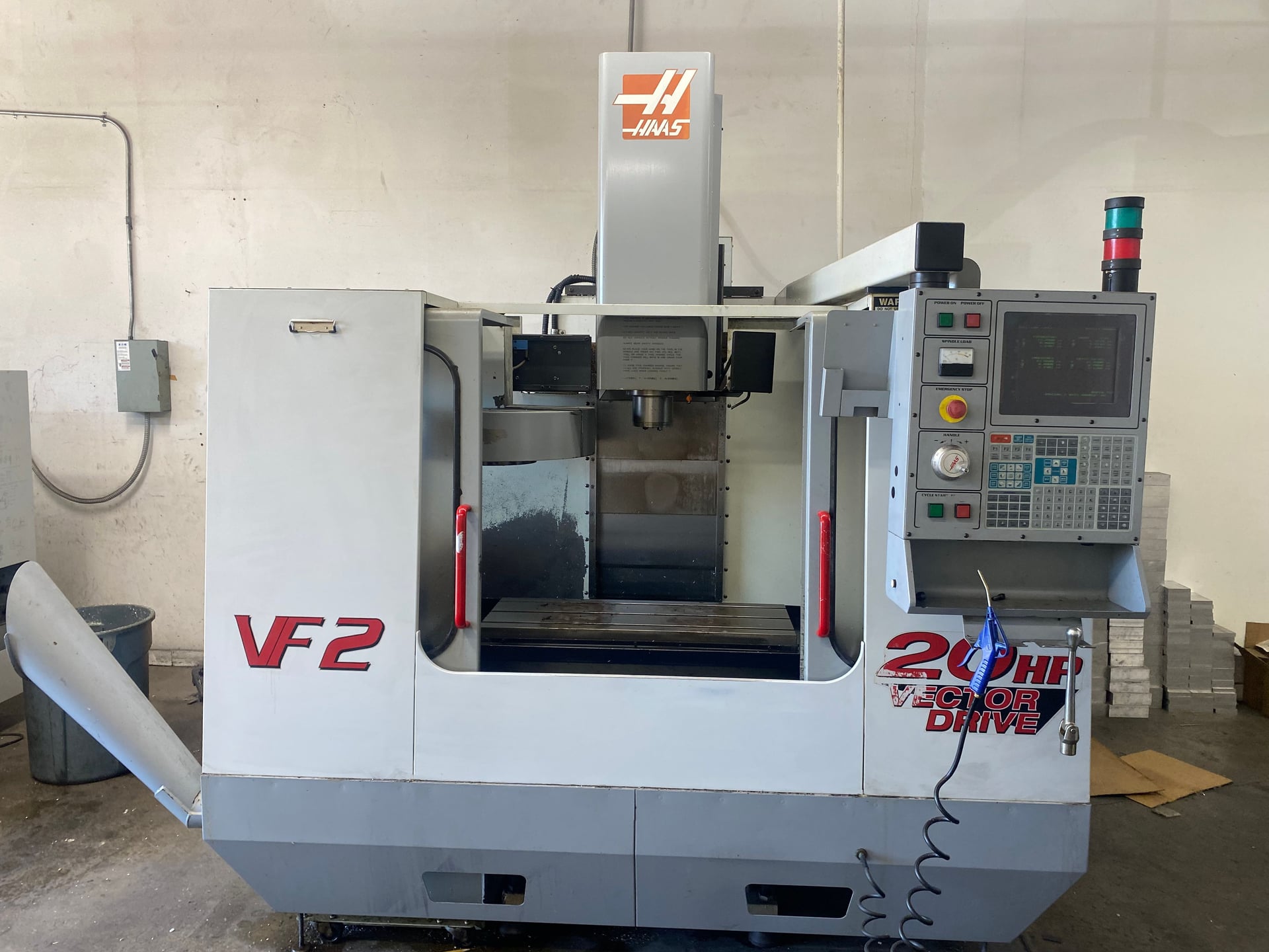 2000 Haas VF-2 CNC Vertical Machining Center S/N 20911