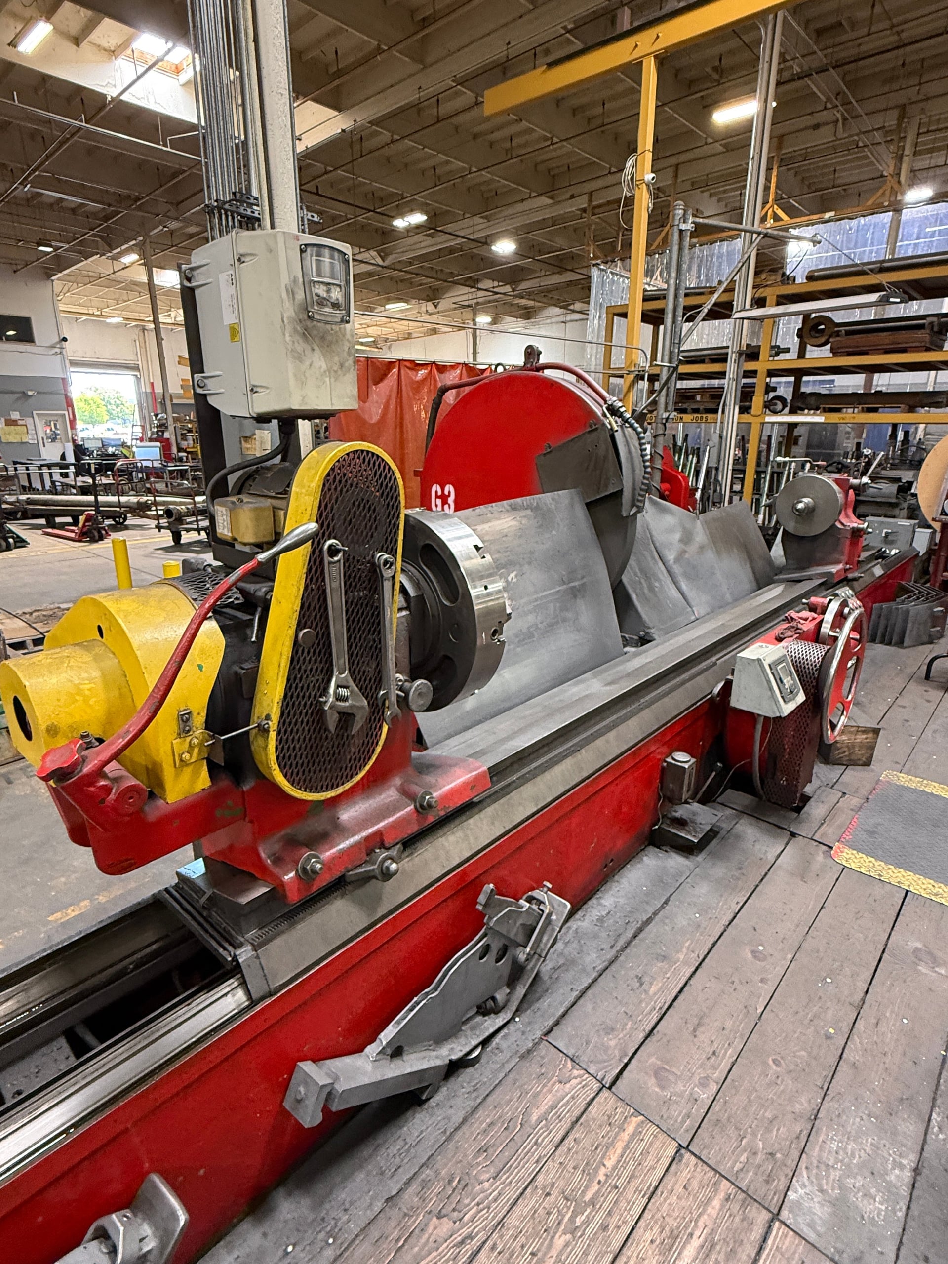 Van Norman Model 111 36" x 145" Heavy-Duty Manual Crankshaft Grinding Machine